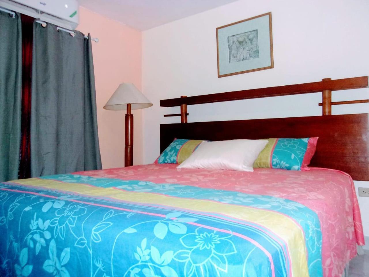 Central Oaklands Kingston Apt Eksteriør bilde